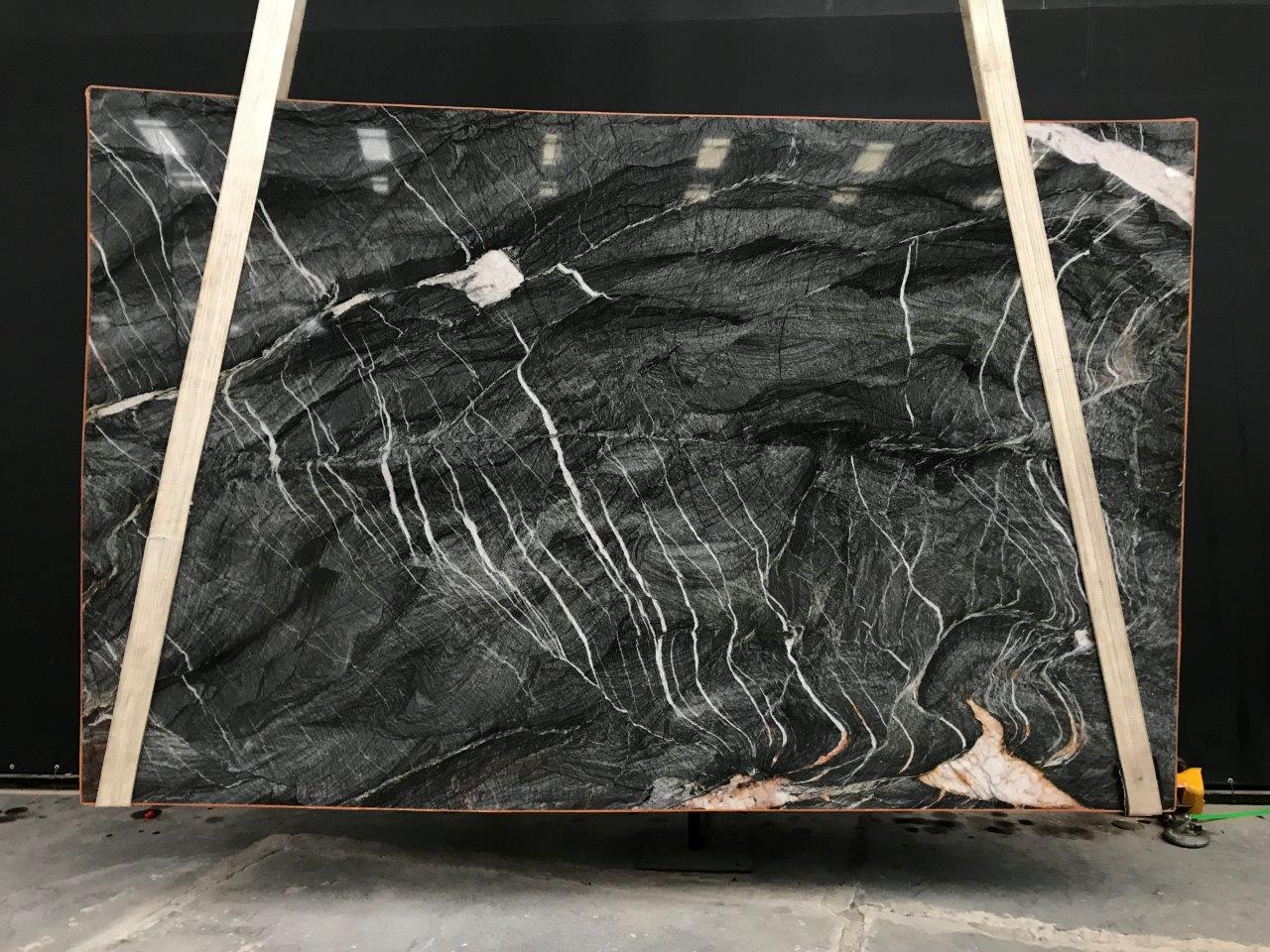 Crytos Quartzite 1st Choice 3cm